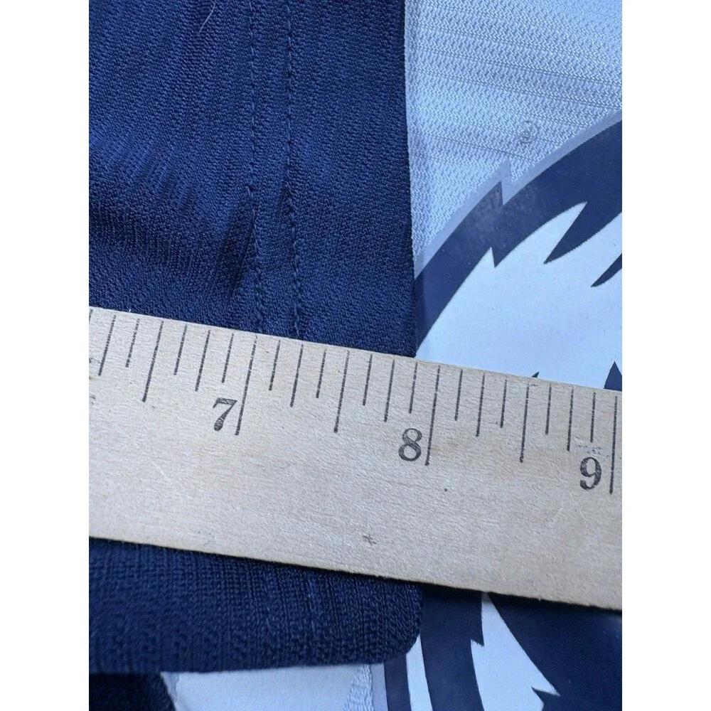 Nike UCONN Huskies Dri-Fit Basketball Running Shorts Men’s Small Blue White